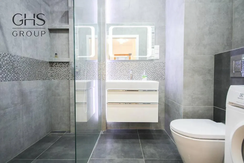 Apartament W Scislym Centrum Miasta, Rakowicka Krakkó 0*,